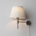 Wandlamp met een stoffen lampenkap voor sfeerverlichting - 25 x 25 x 30